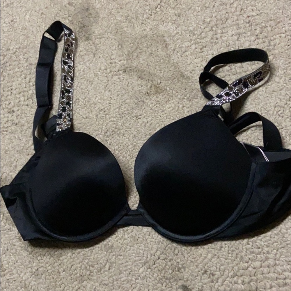 Super sexy Like New Black Victoria’s Secret Bra